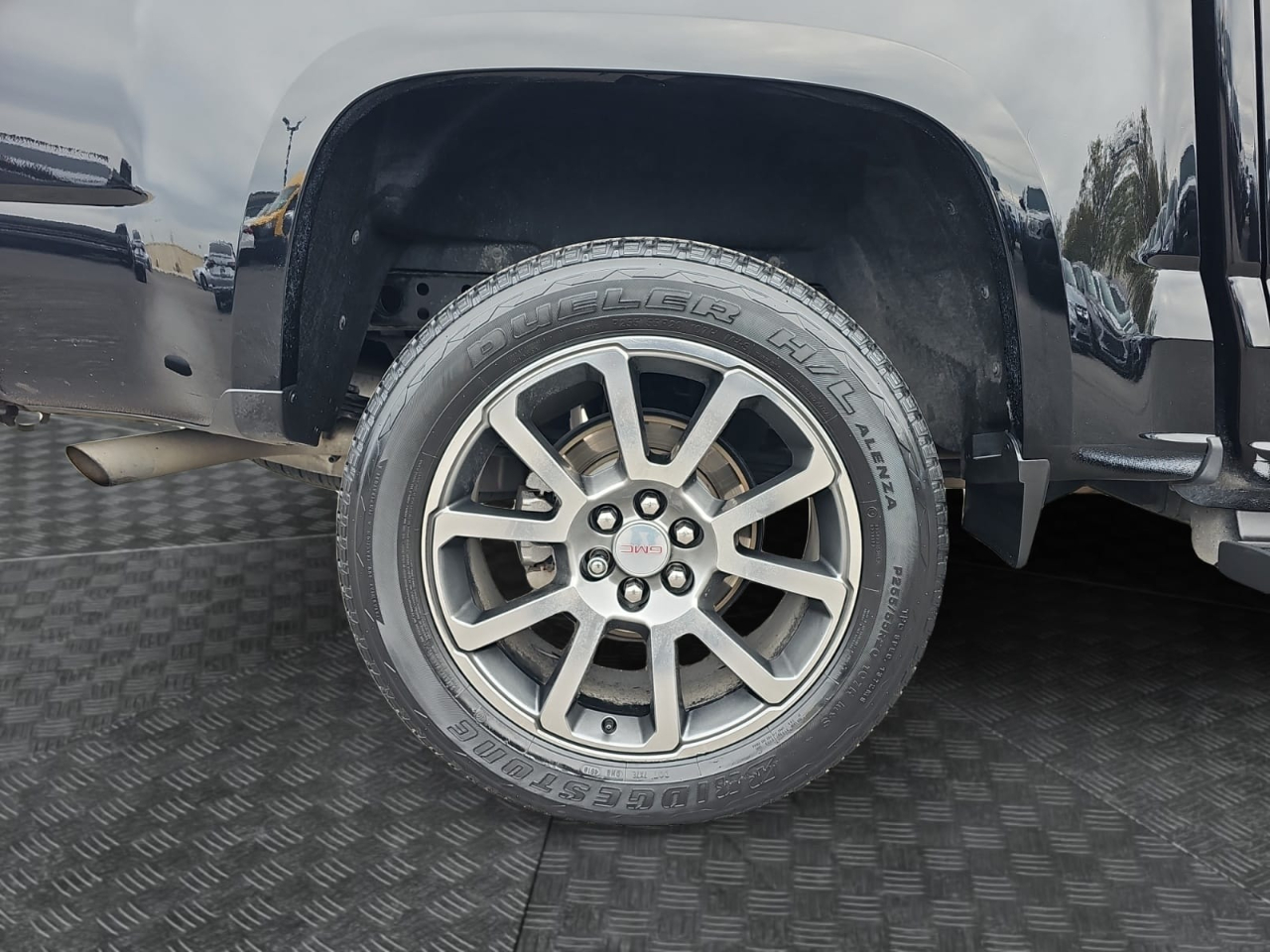 GMC Canyon Denali Crew Cab 2WD Long Box 2019