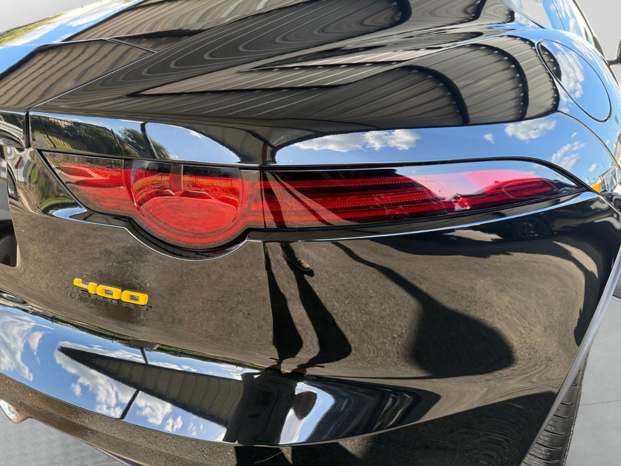 Jaguar F-Type 400 Sport Coupe 2018