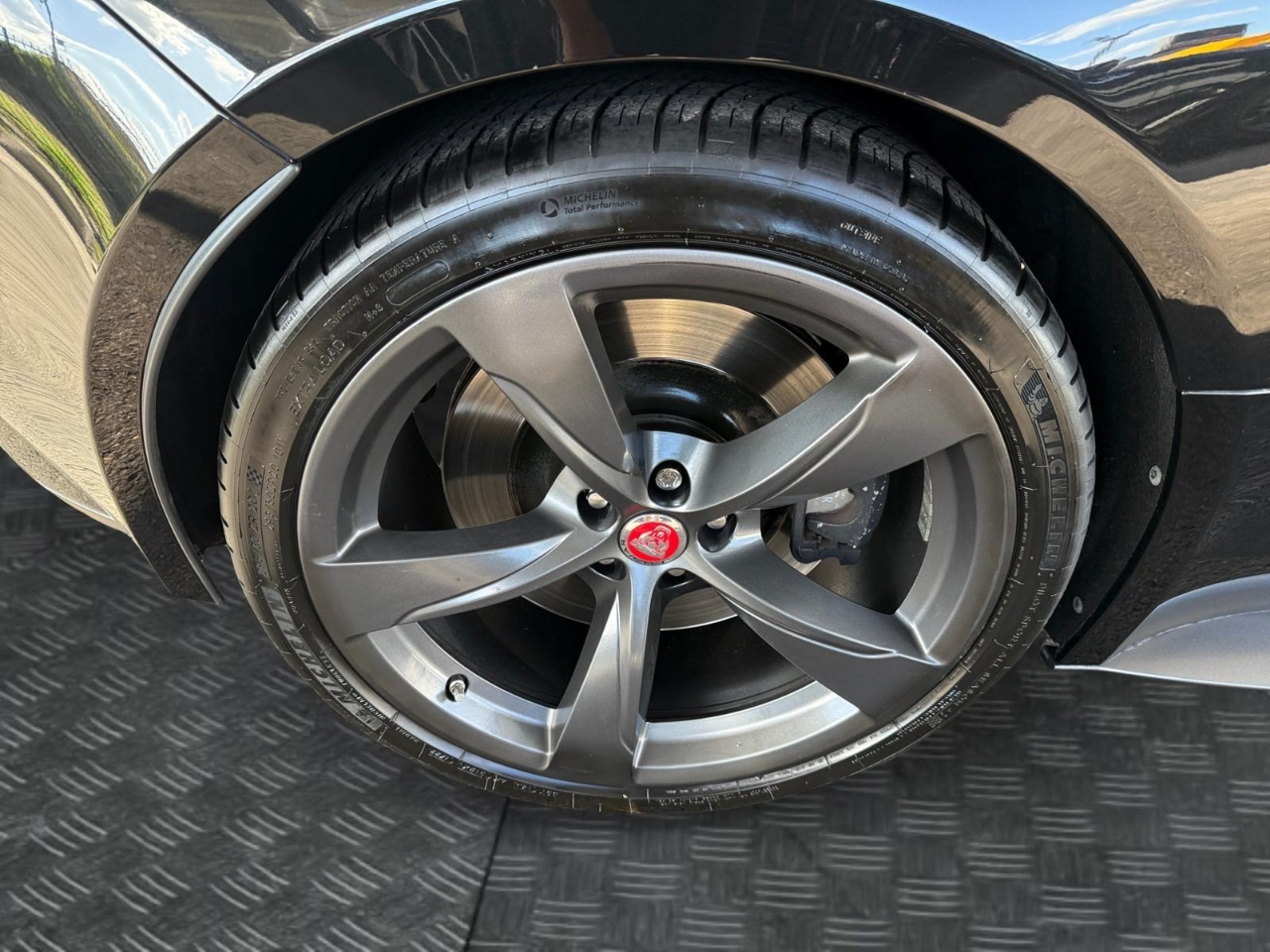 Jaguar F-Type 400 Sport Coupe 2018