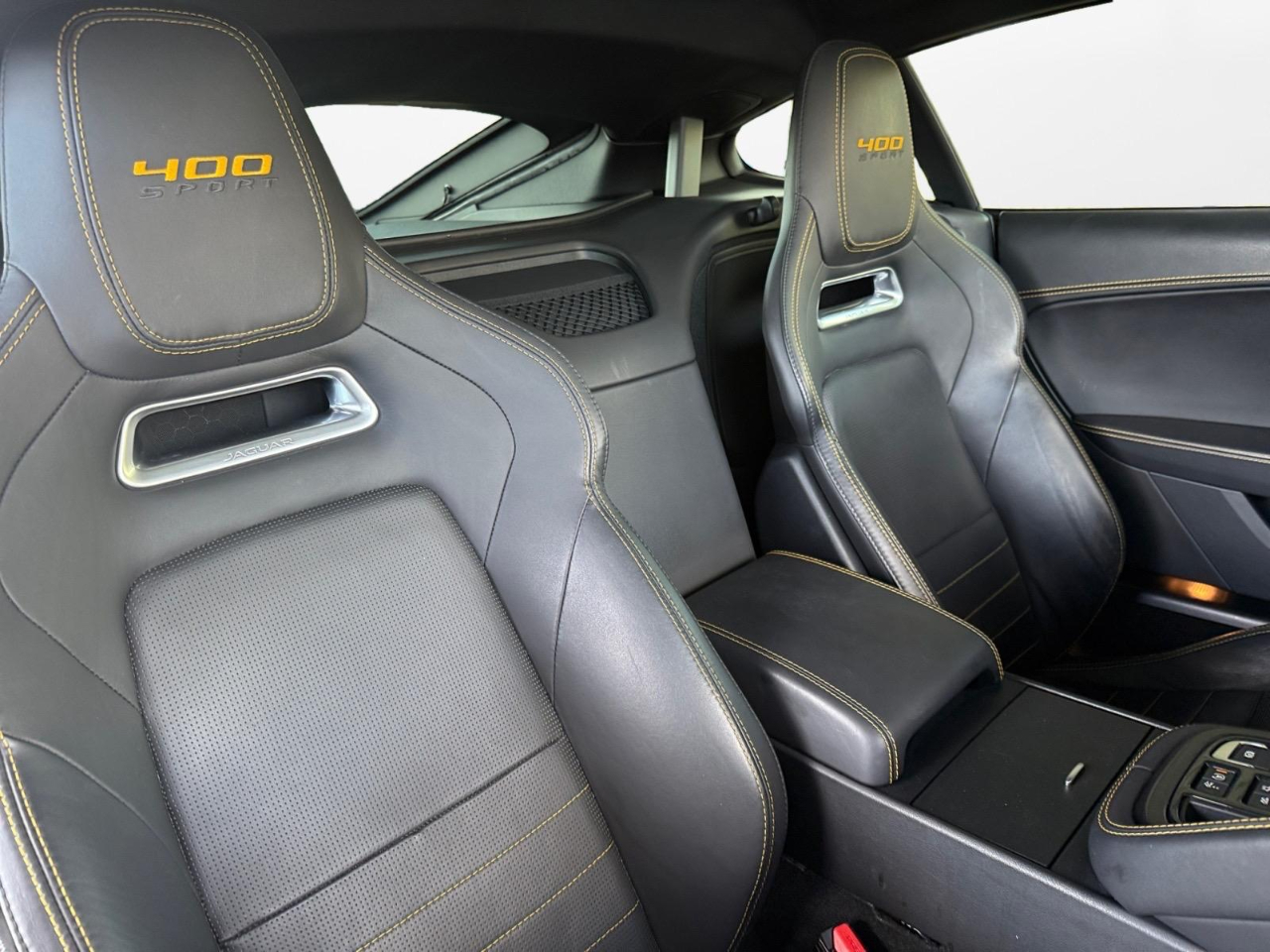 Jaguar F-Type 400 Sport Coupe 2018