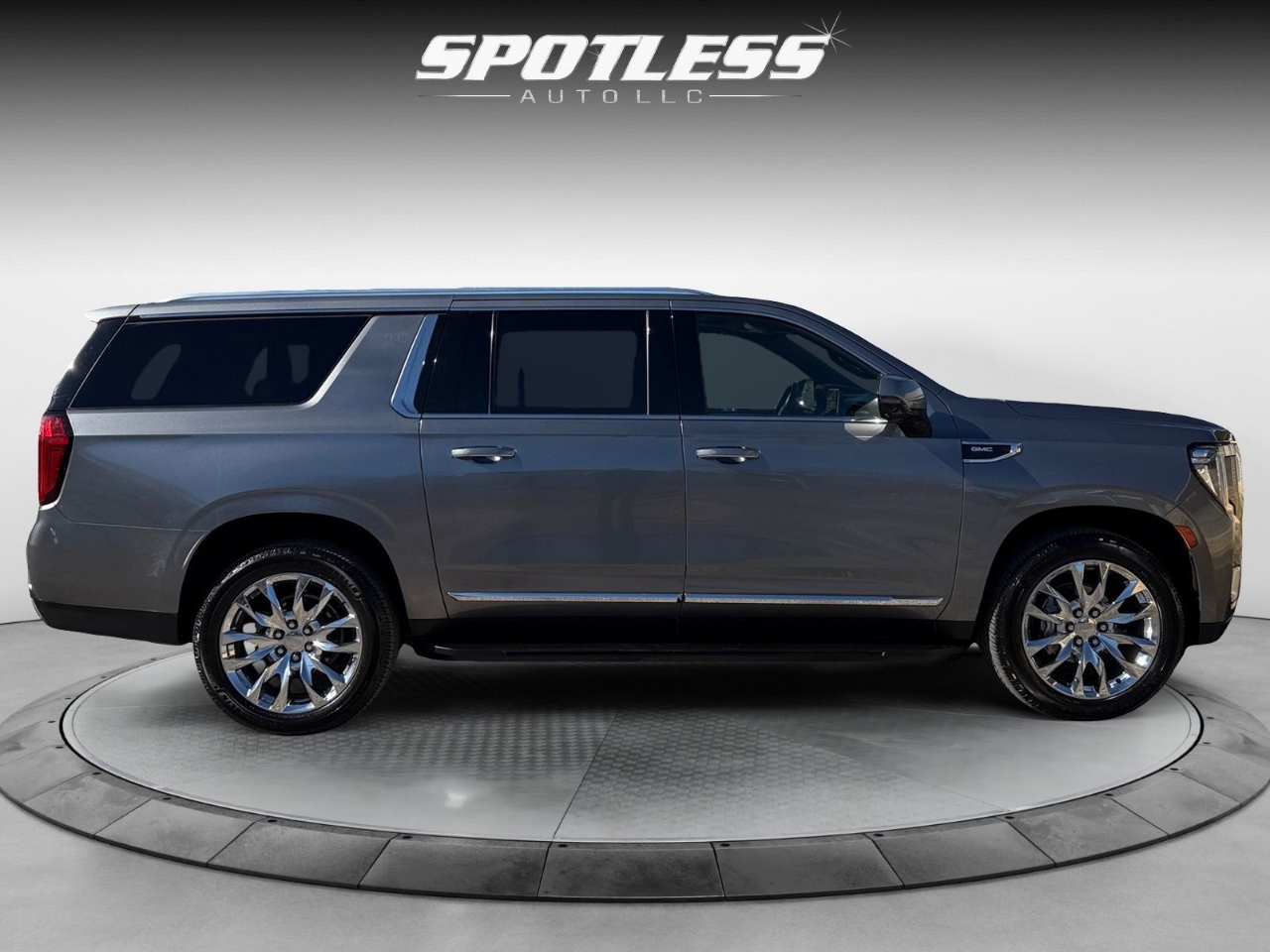 GMC Yukon XL SLT 4WD 2022