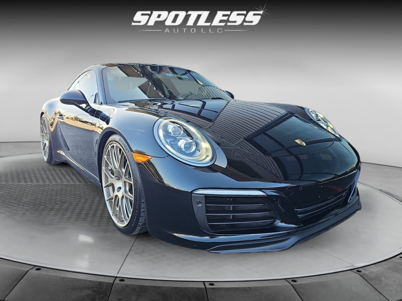 Porsche 911 Carrera 2018