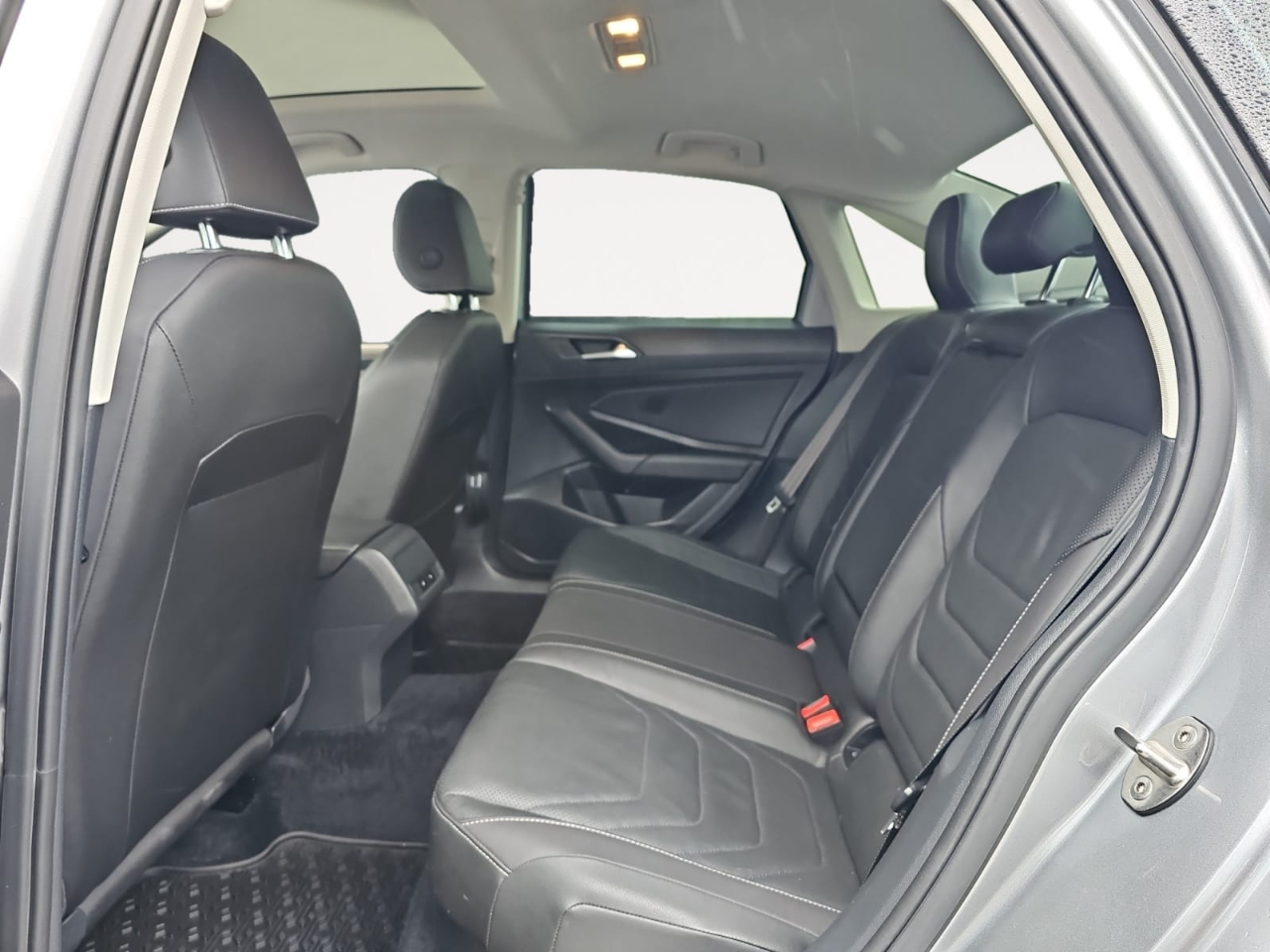 Volkswagen Jetta 1.4T SEL Premium 8A 2021