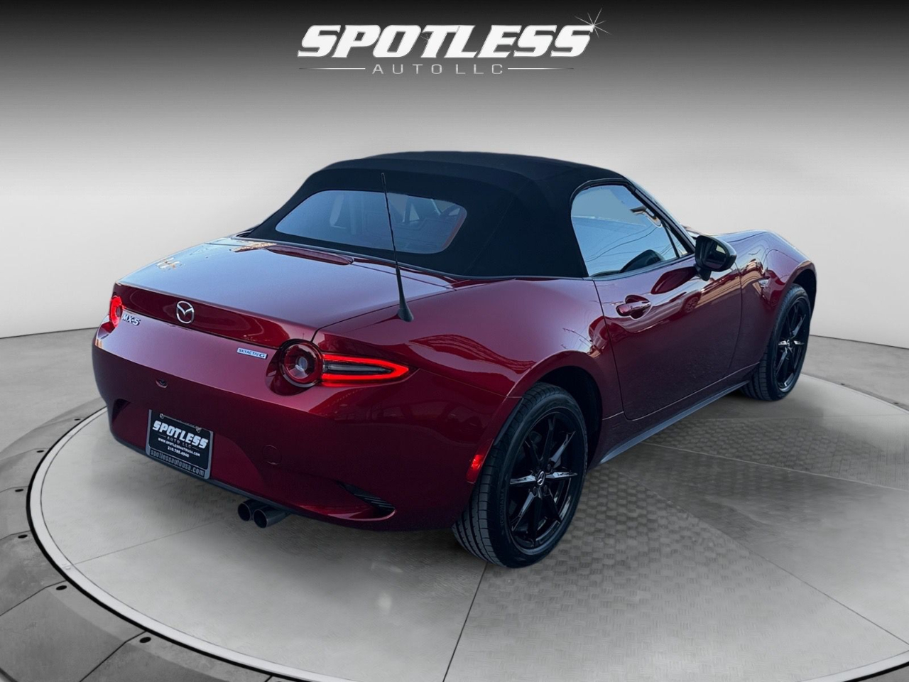 Mazda MX-5 Miata Sport 6MT 2025