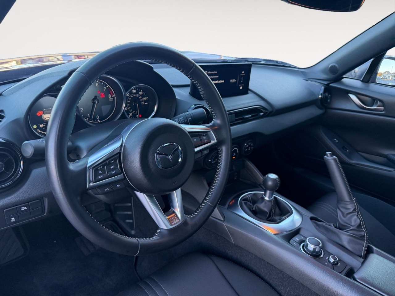 Mazda MX-5 Miata Sport 6MT 2025