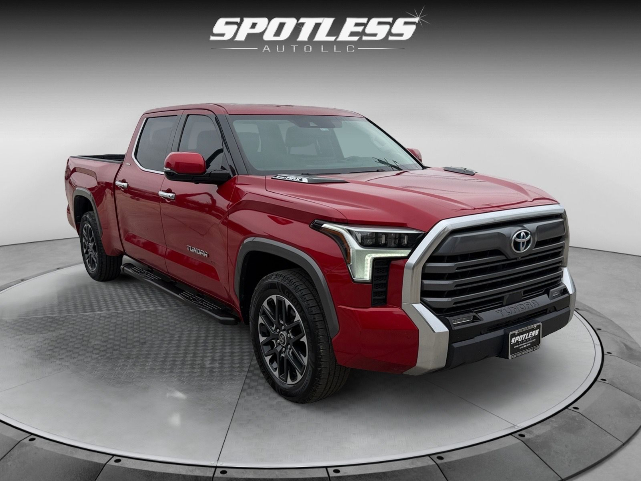 Toyota Tundra Limited CrewMax 4WD Long Bed Hybrid 2022