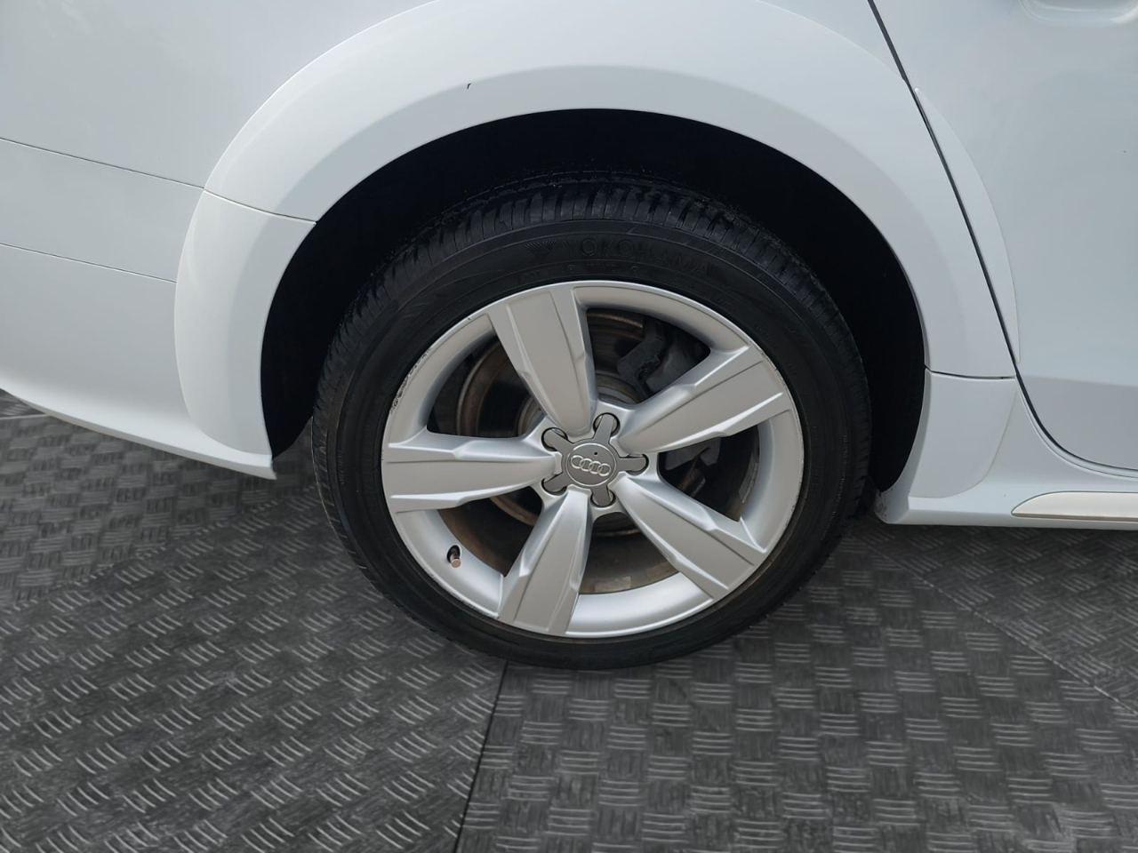 Audi allroad Premium Plus quattro 2016