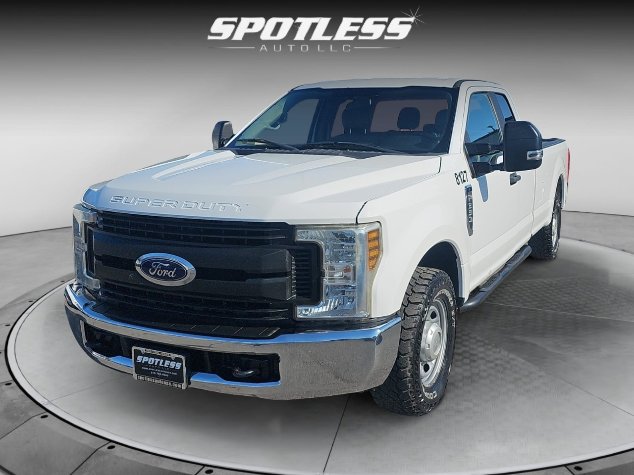 Ford F-250 SD Lariat SuperCab Long Bed 2WD 2018