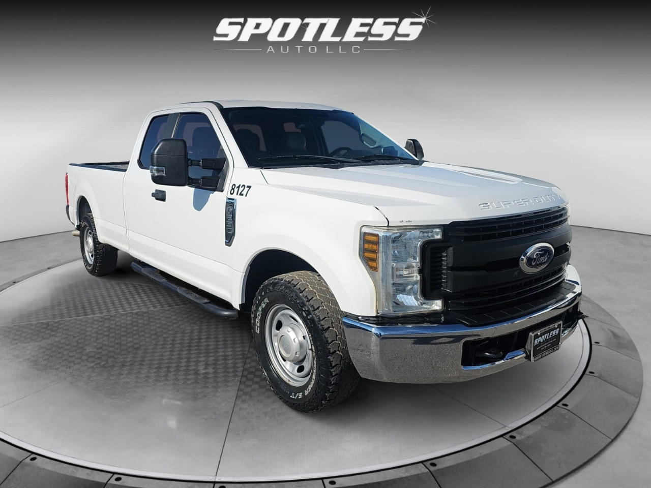 Ford F-250 SD Lariat SuperCab Long Bed 2WD 2018