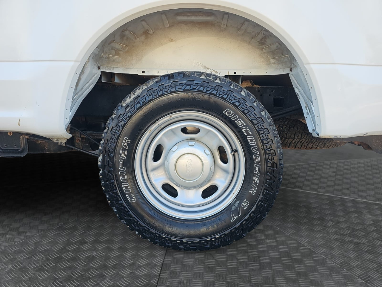 Ford F-250 SD Lariat SuperCab Long Bed 2WD 2018