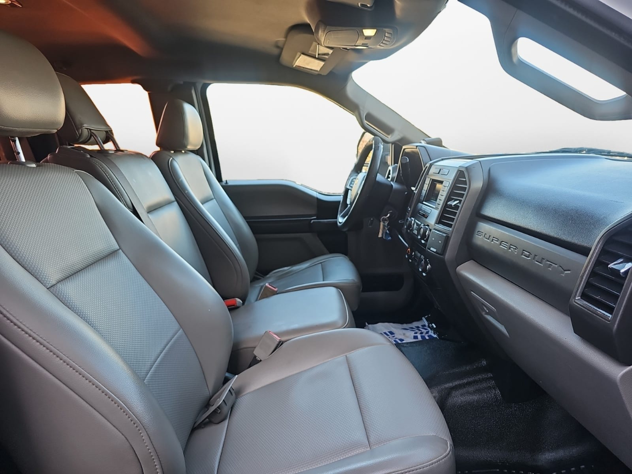 Ford F-250 SD Lariat SuperCab Long Bed 2WD 2018