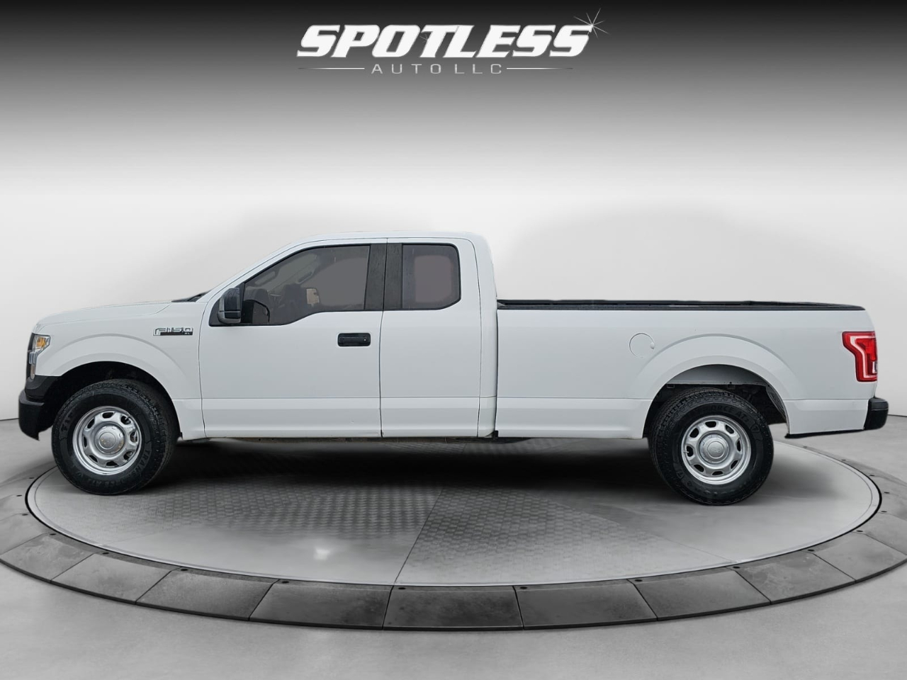 Ford F-150 XL SuperCab 6.5-ft. Bed 2WD 2017
