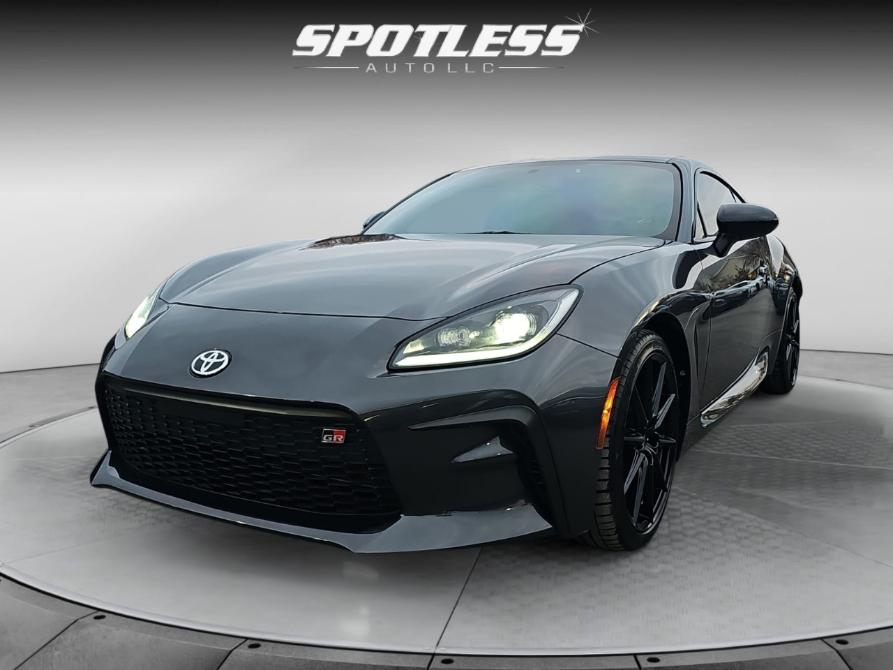 2024 Toyota GR86 Premium's photo