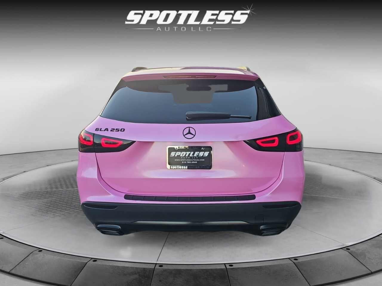 Mercedes-Benz GLA-Class GLA250 2021