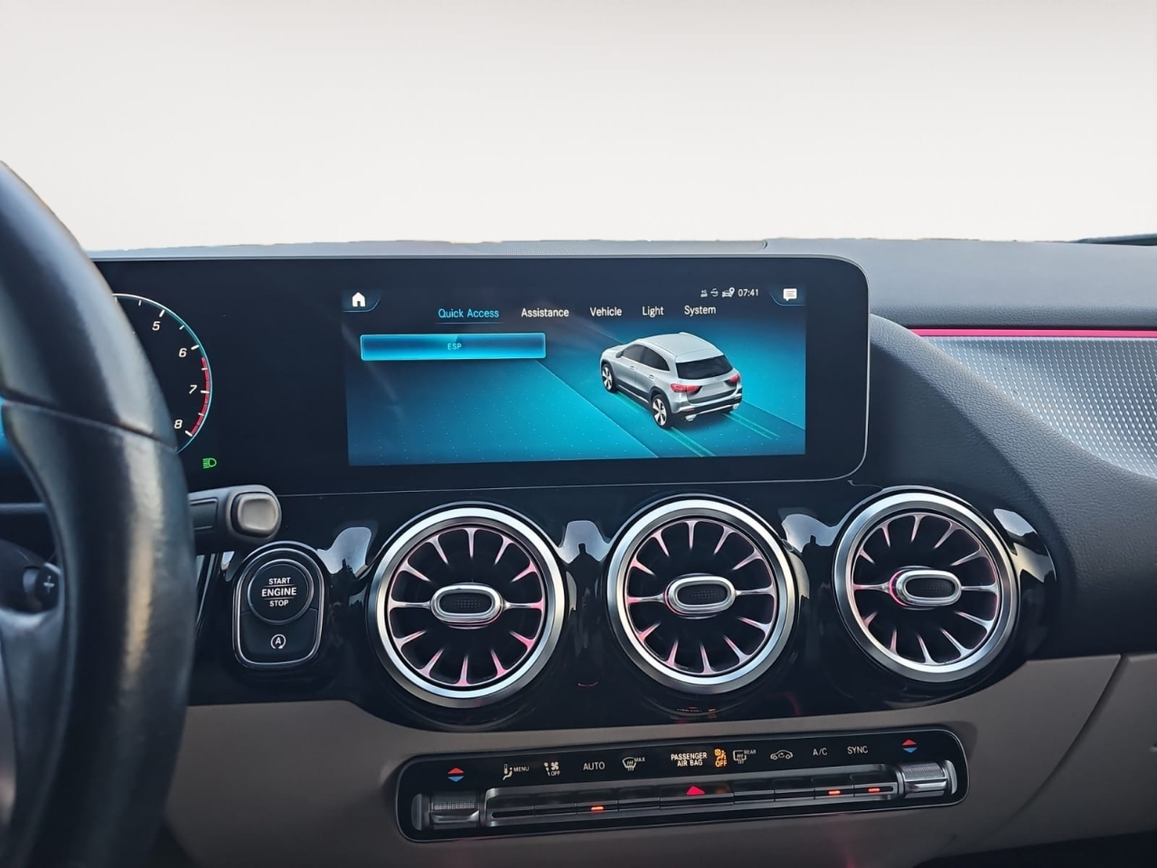 Mercedes-Benz GLA-Class GLA250 2021