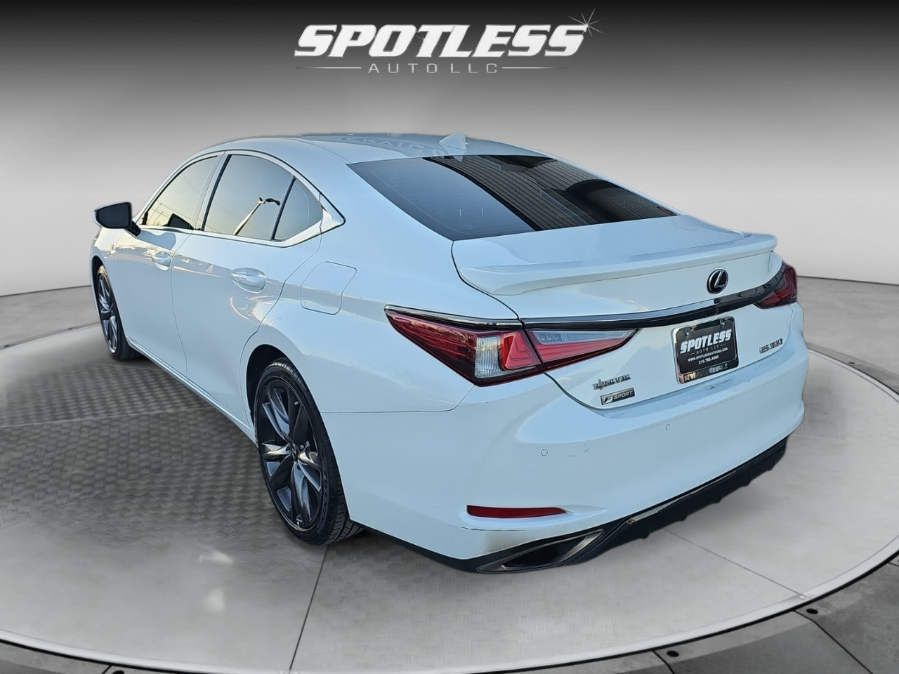 Lexus ES 350 F SPORT 2019