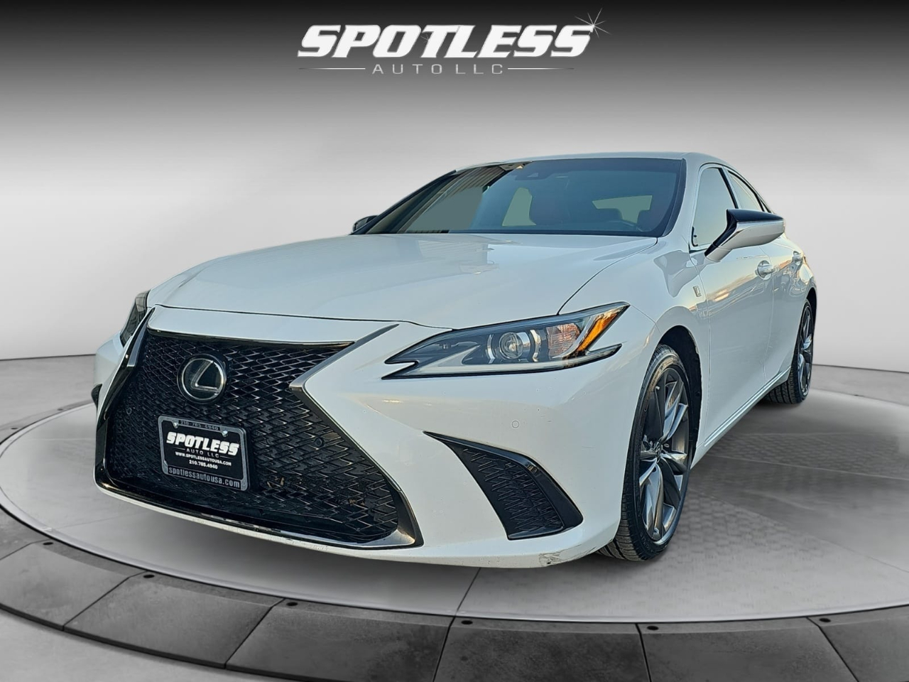Lexus ES 350 F SPORT 2019