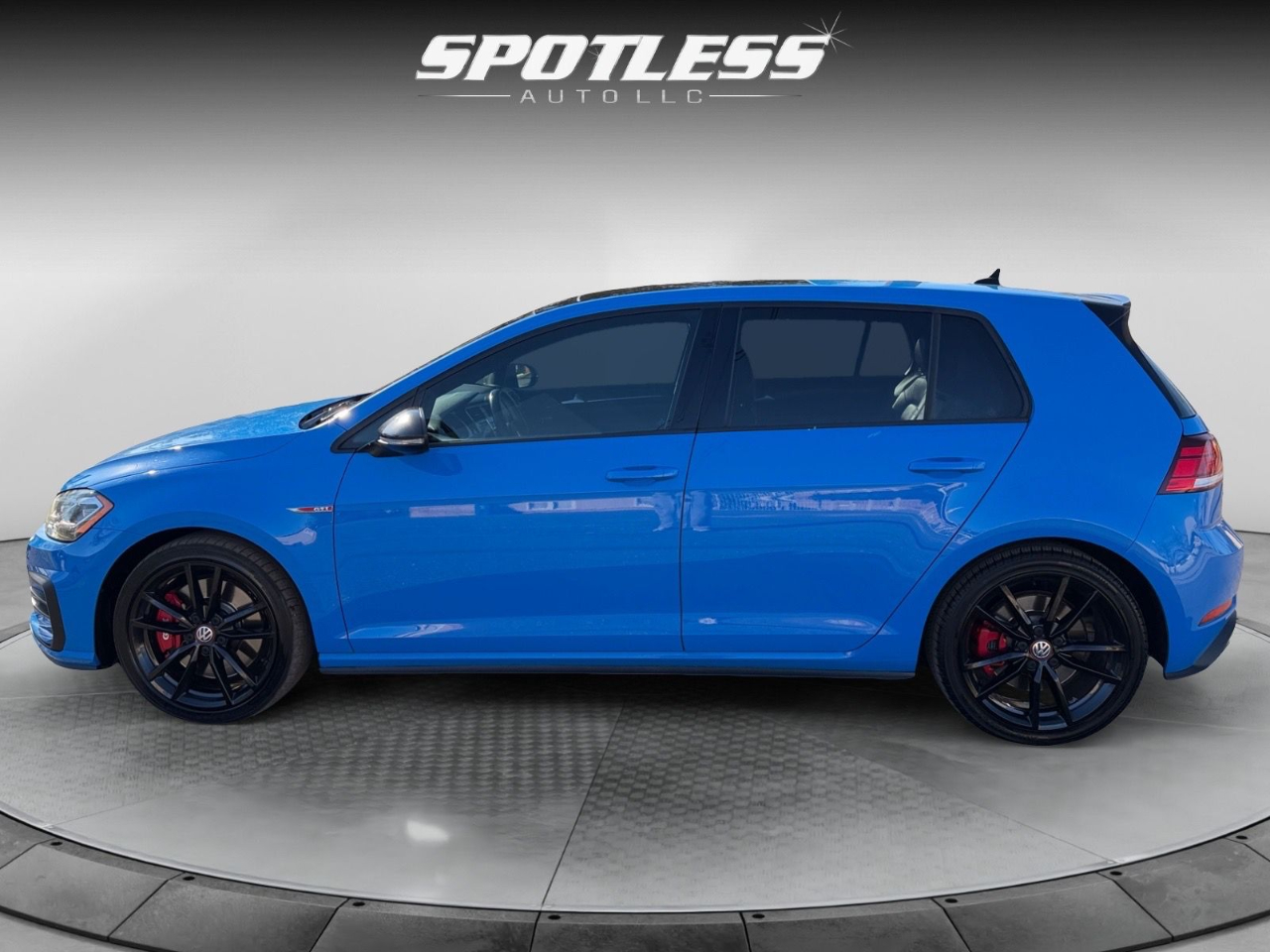 Volkswagen Golf GTI S 7A 2021