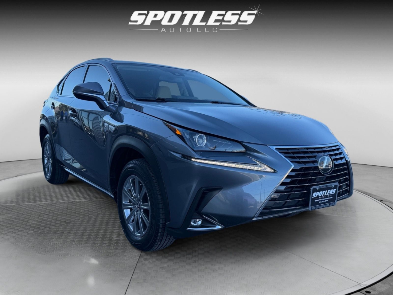 Lexus NX 300 Base 2020
