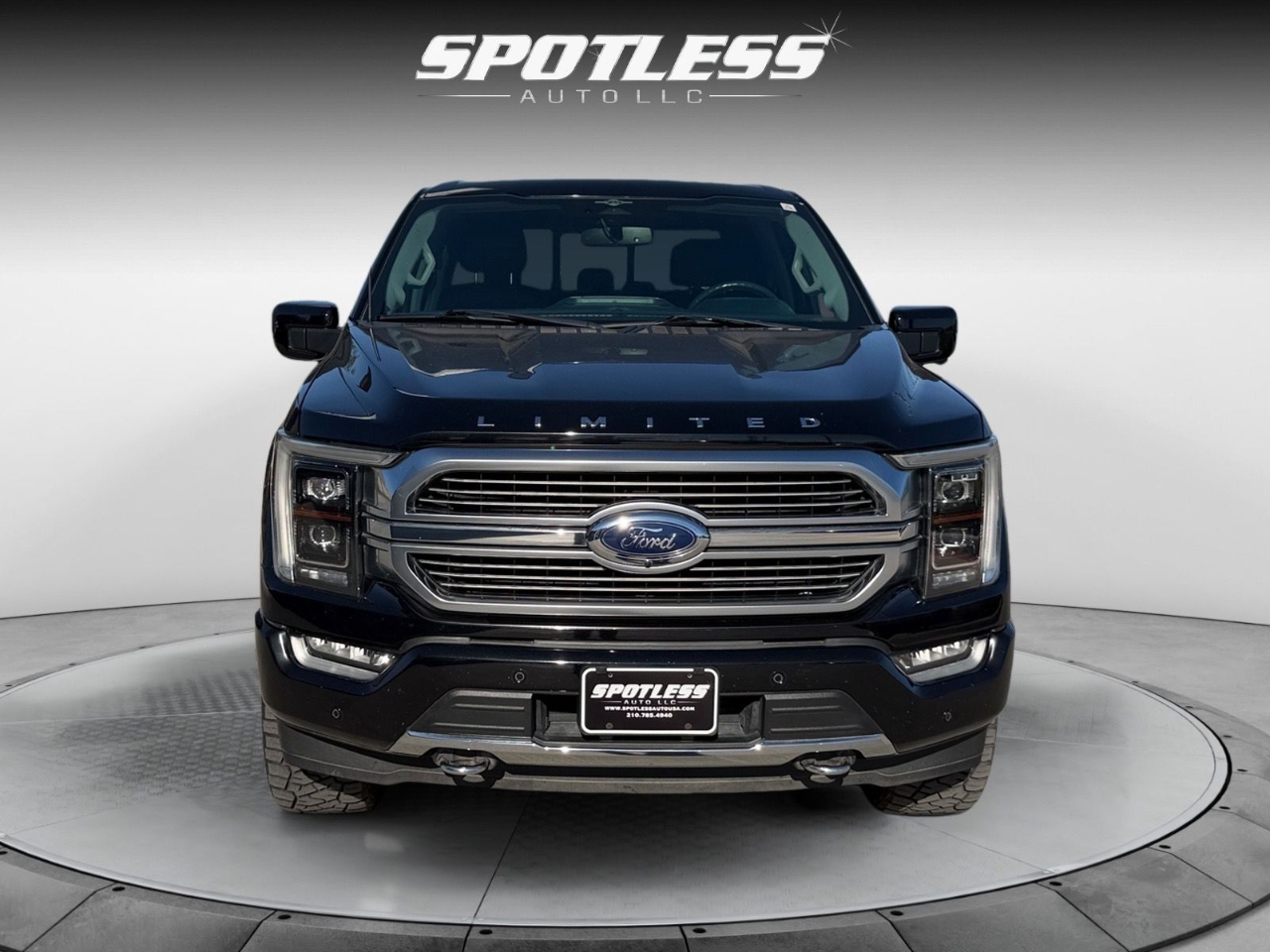 Ford F-150 Lariat SuperCrew 5.5-ft. Bed 4WD 2023