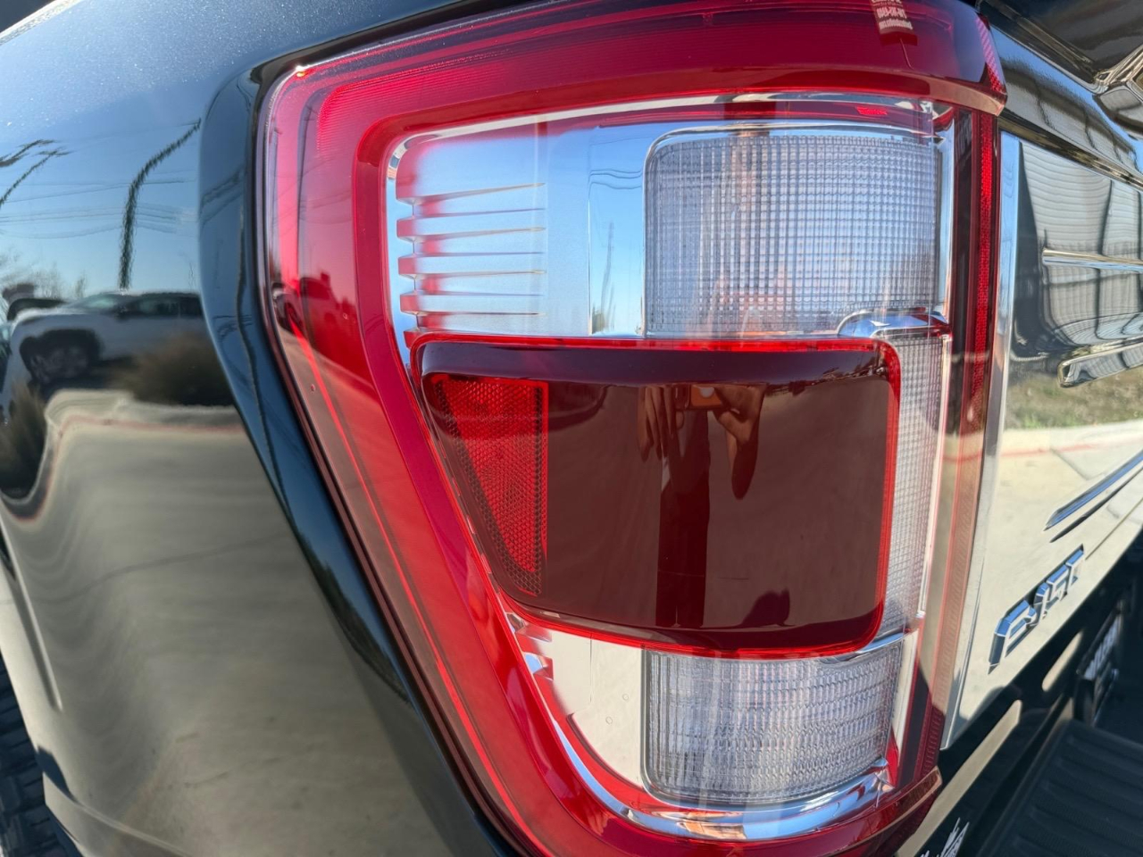 Ford F-150 Lariat SuperCrew 5.5-ft. Bed 4WD 2023