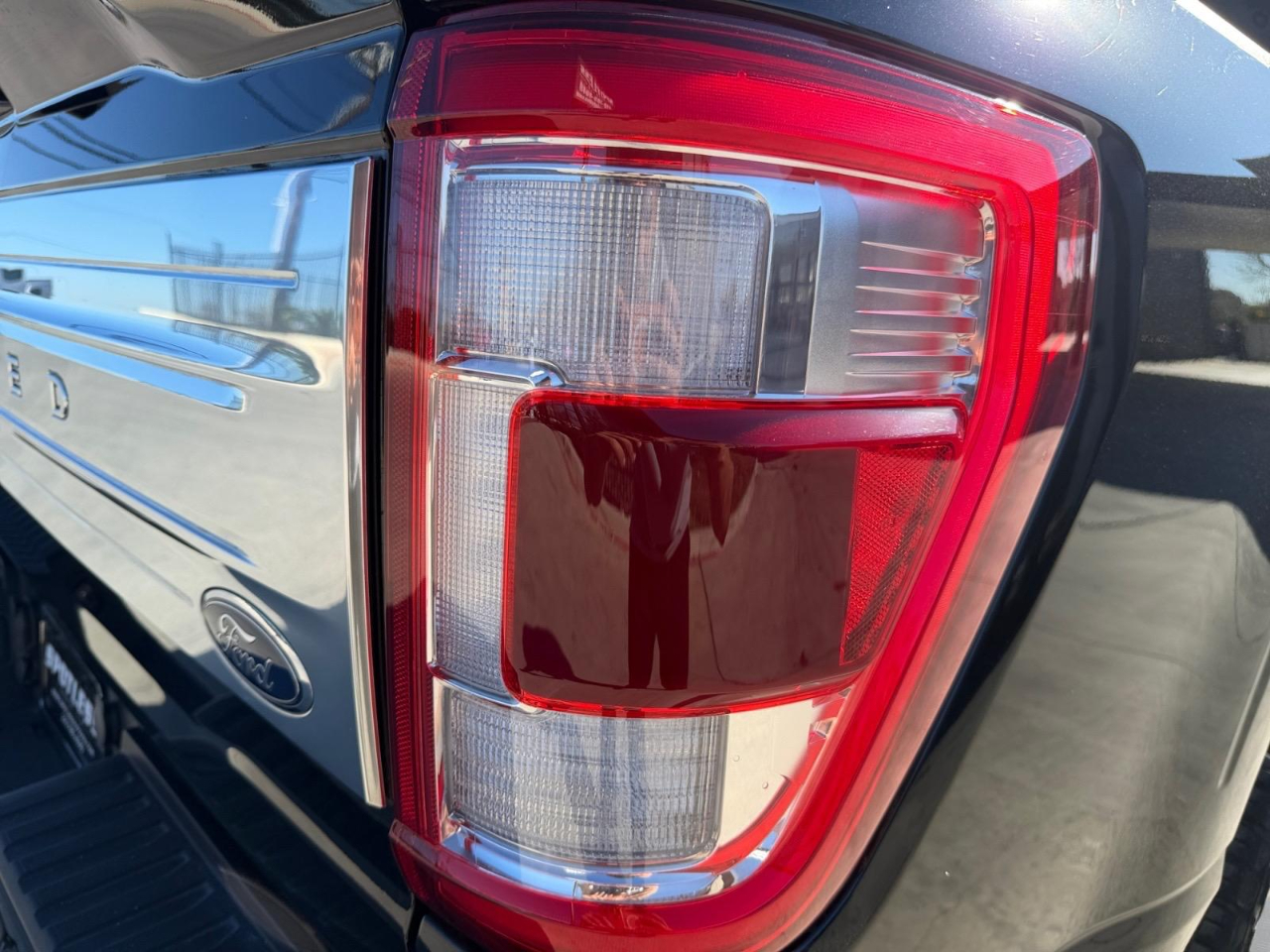 Ford F-150 Lariat SuperCrew 5.5-ft. Bed 4WD 2023