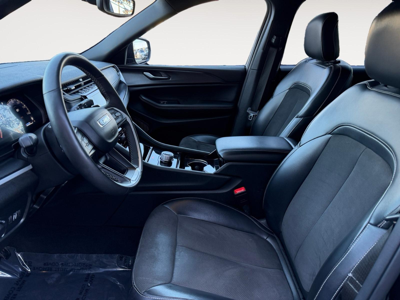 Jeep Grand Cherokee L Laredo 4WD 2023