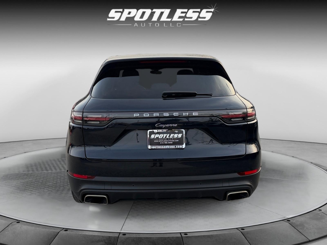 Porsche Cayenne Base 2020
