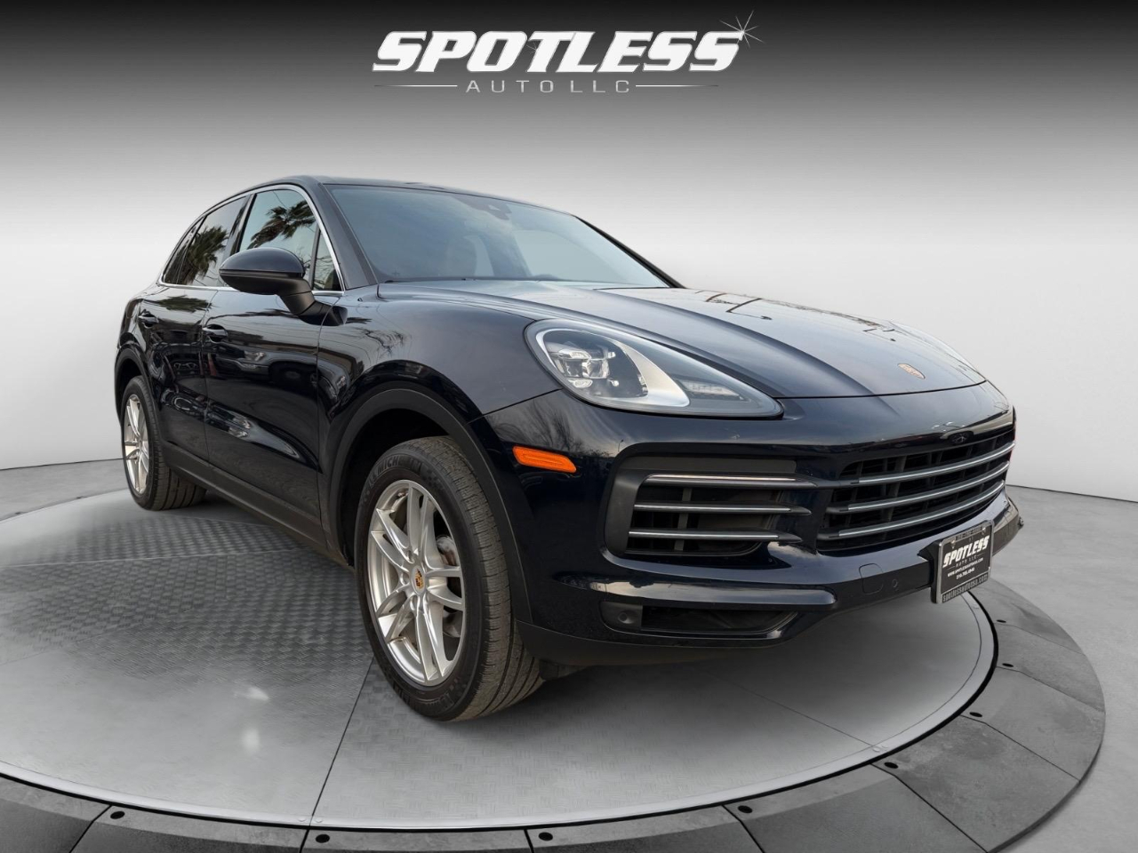 Porsche Cayenne Base 2020