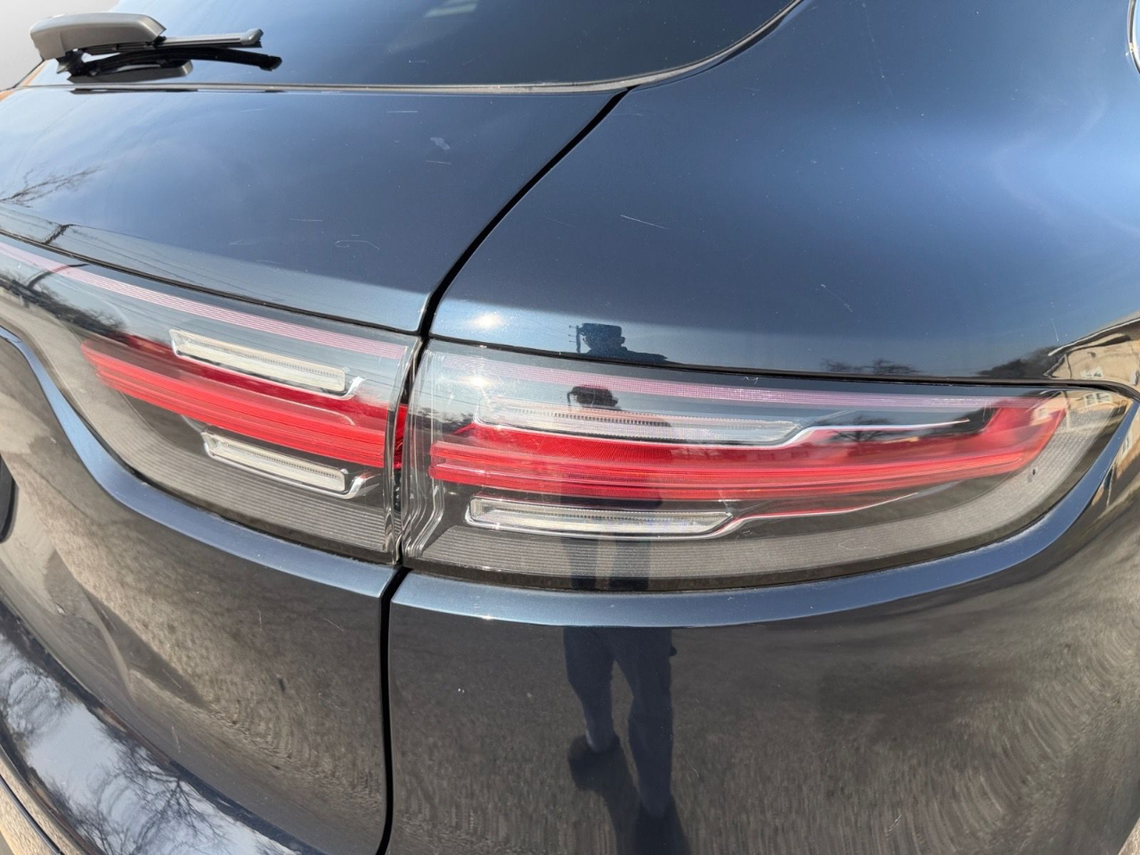 Porsche Cayenne Base 2020