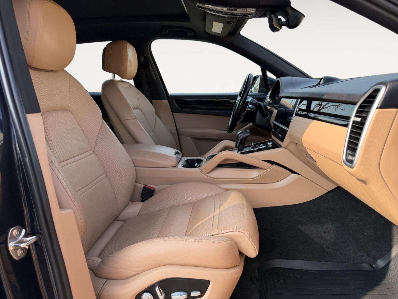 Porsche Cayenne Base 2020