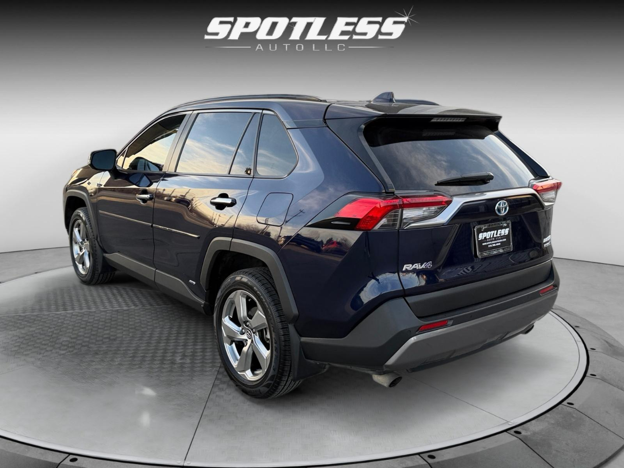 Toyota RAV4 Hybrid Limited 2020