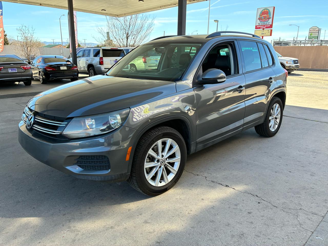 2016 Volkswagen Tiguan SE