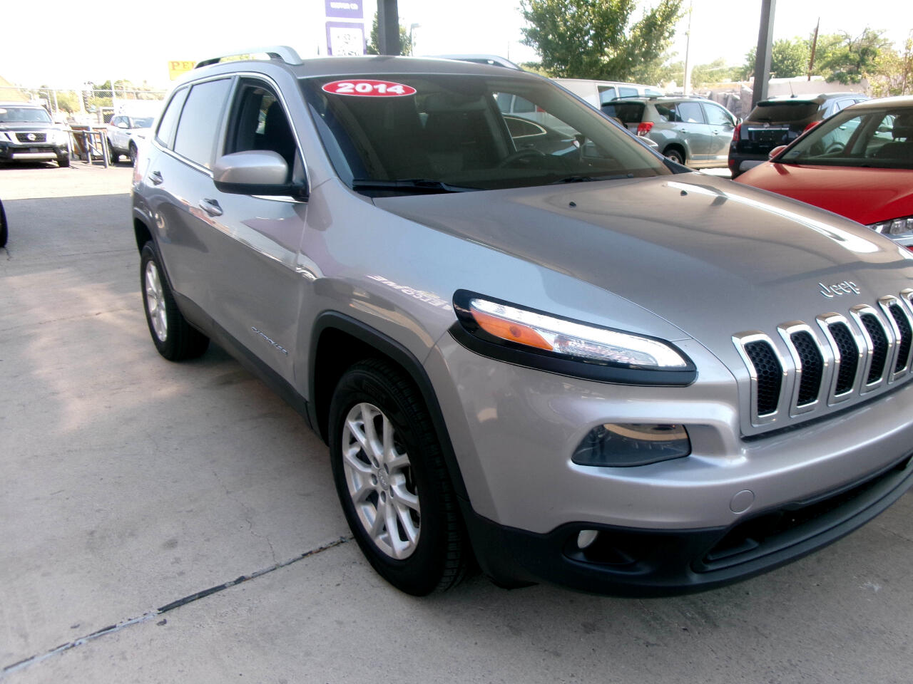 2014 Jeep Cherokee Latitude photo 3