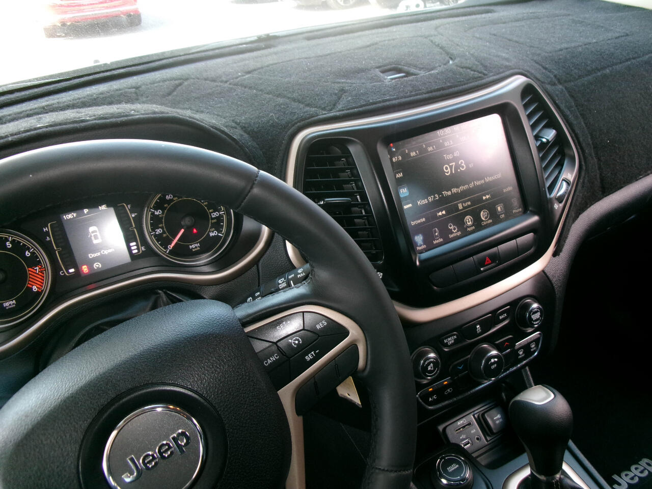 2014 Jeep Cherokee Latitude photo 8