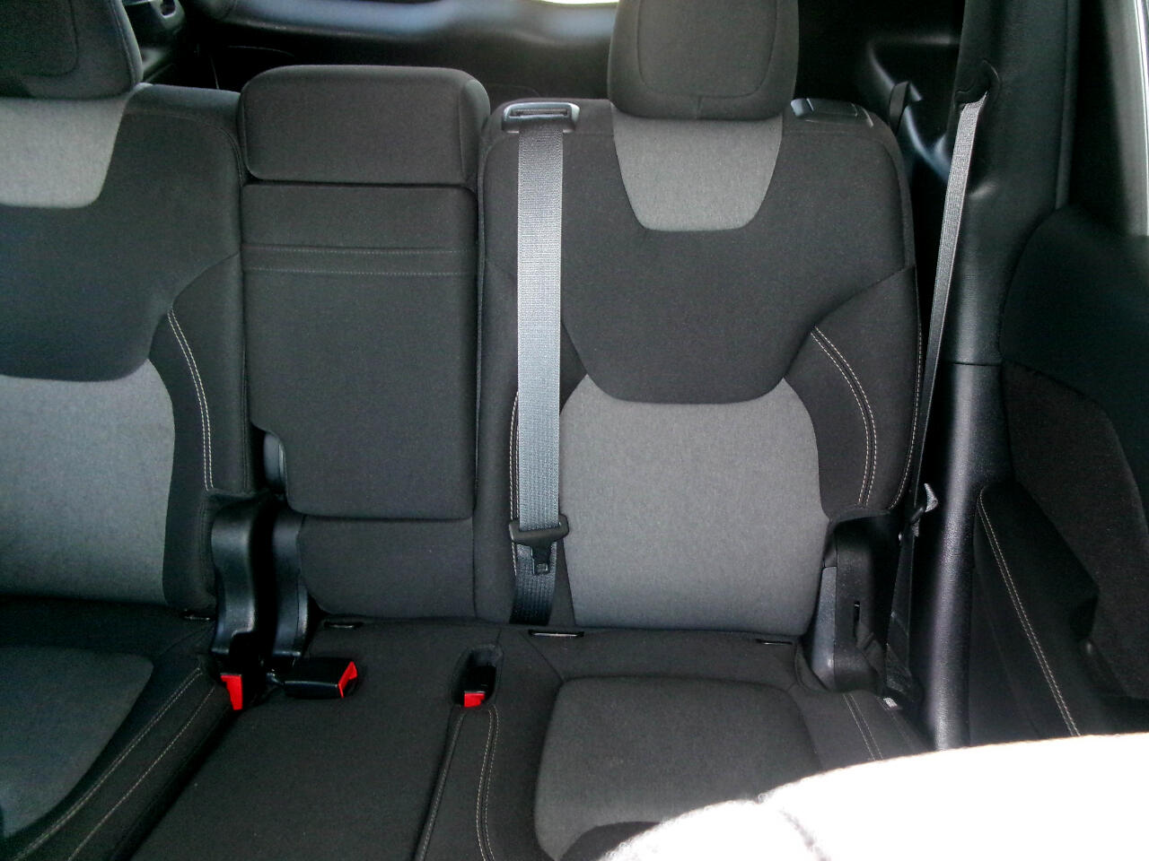 2014 Jeep Cherokee Latitude photo 9