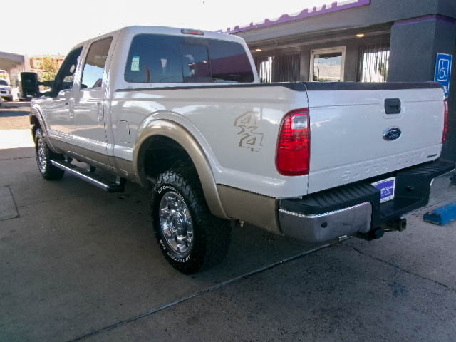 2012 Ford F-350 Lariat photo 3
