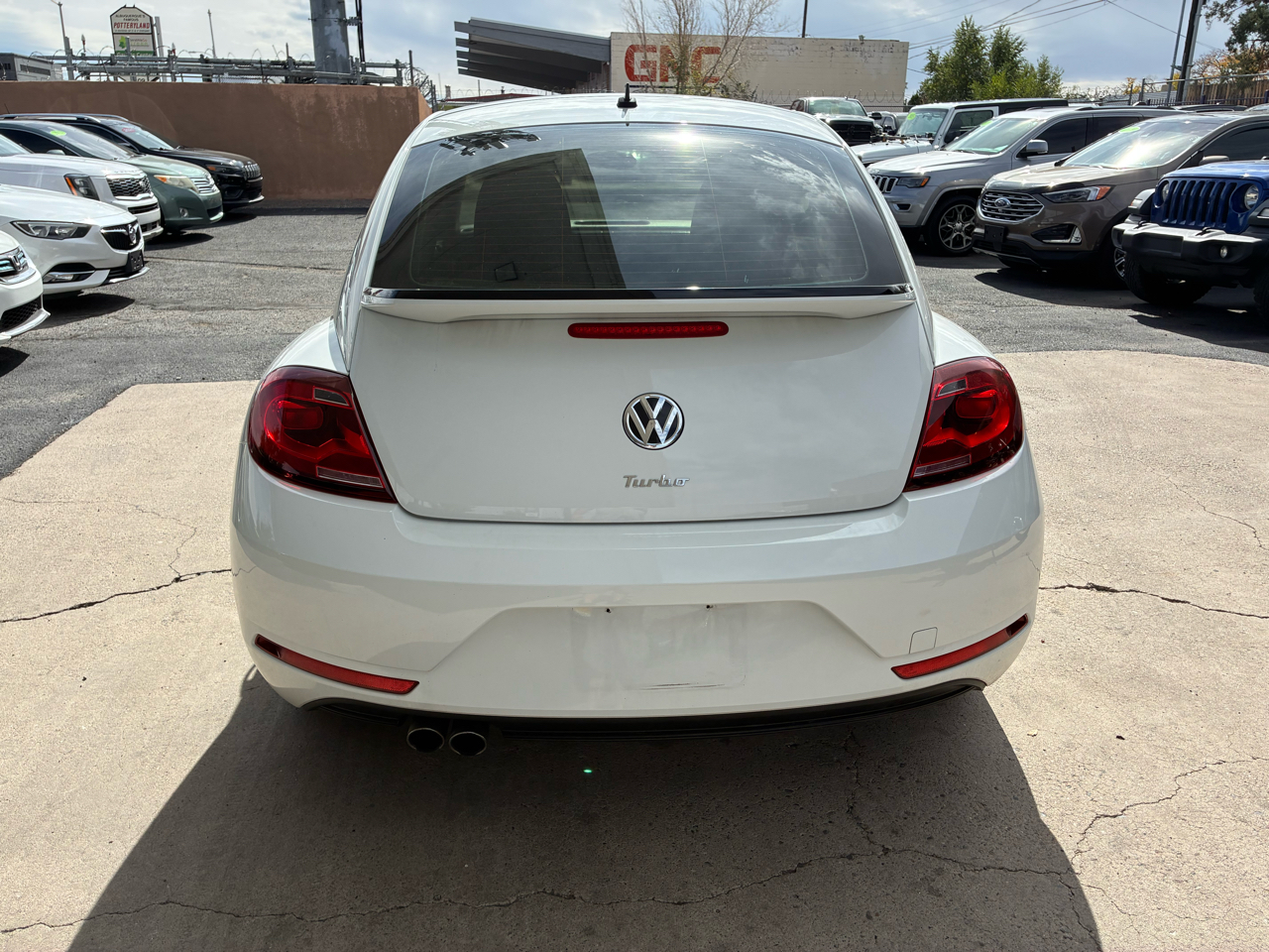 Volkswagen Beetle  2019