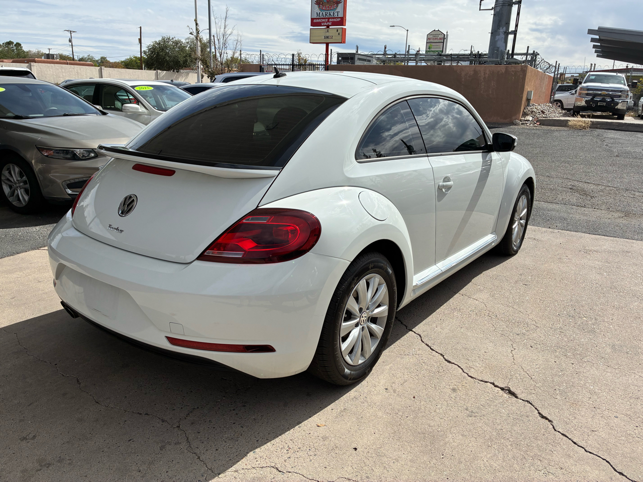 Volkswagen Beetle  2019