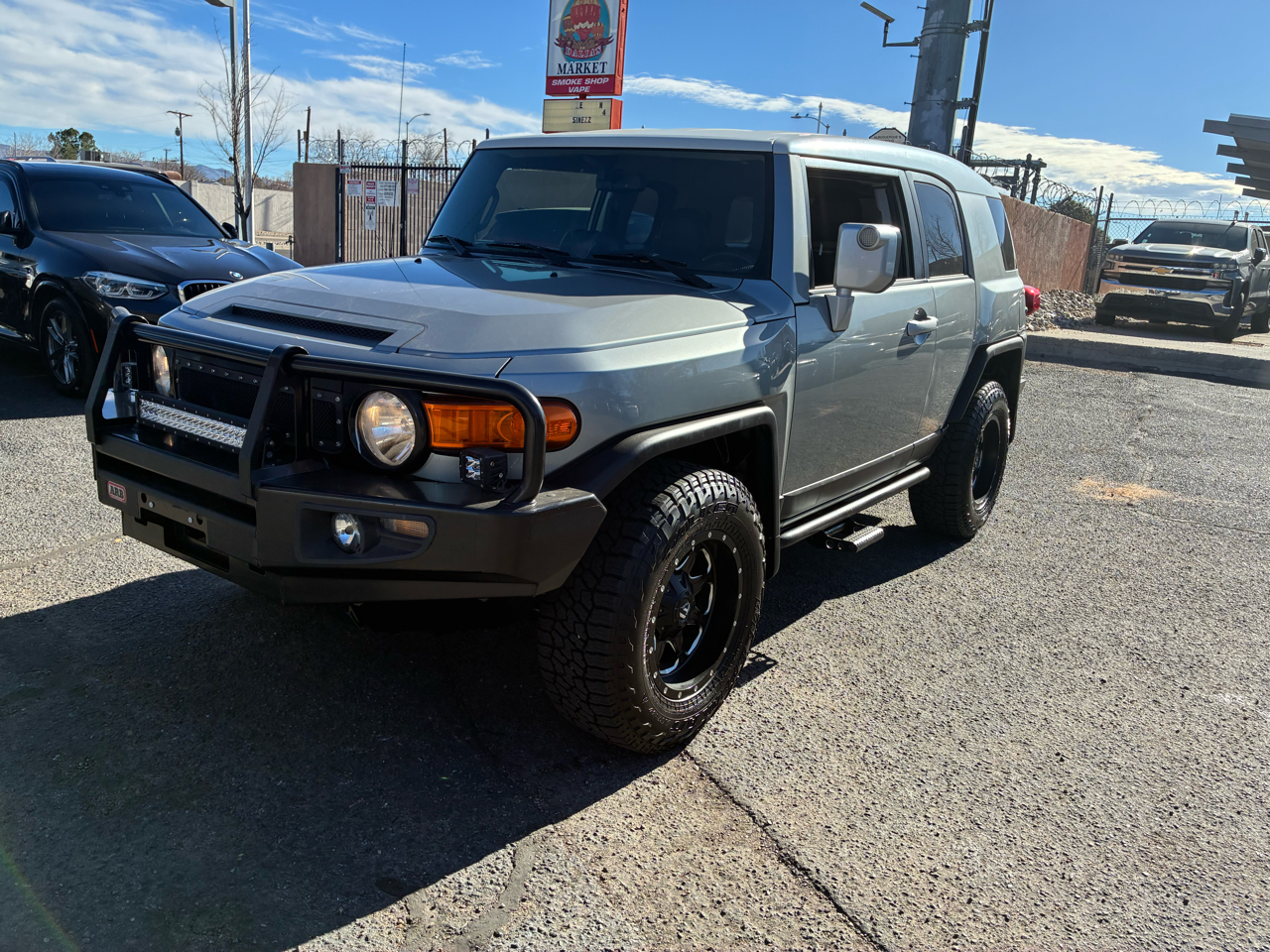 2012 Toyota FJ Cruiser Base's photo