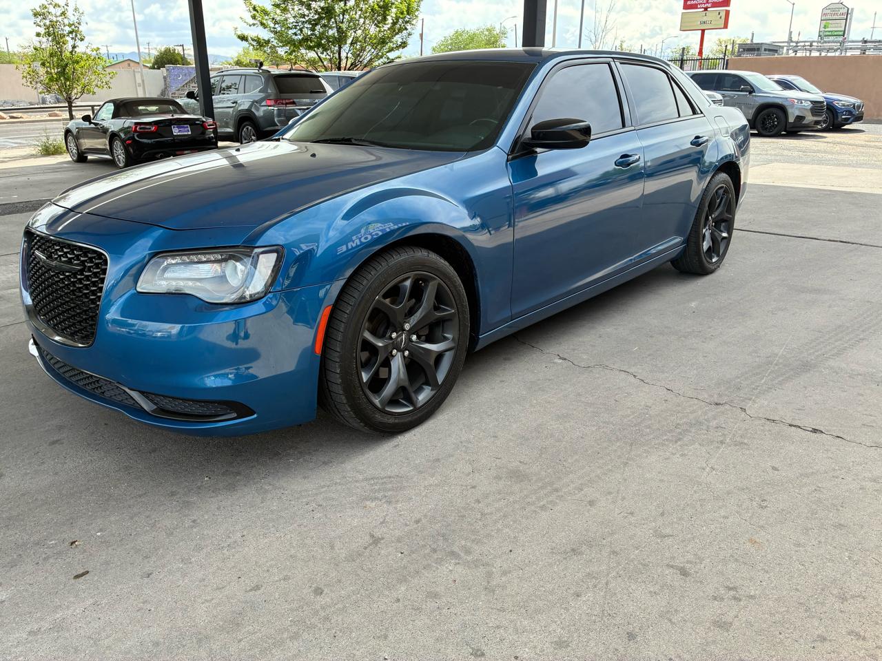 2020 Chrysler 300 Touring