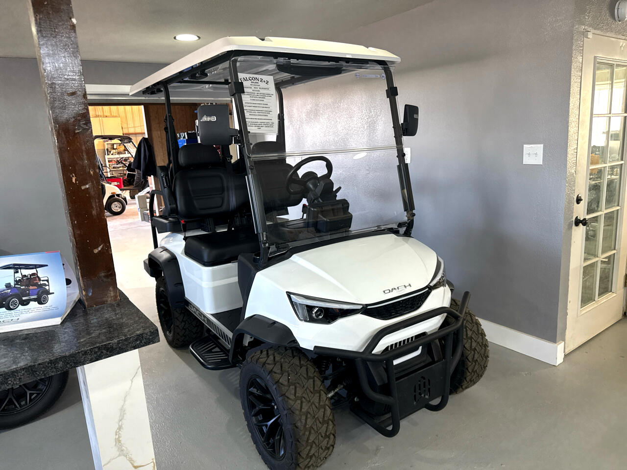 2025 Dach Falcon 