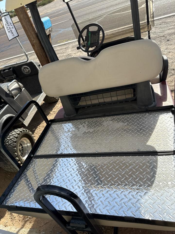 Club Car Golf Cart  2002