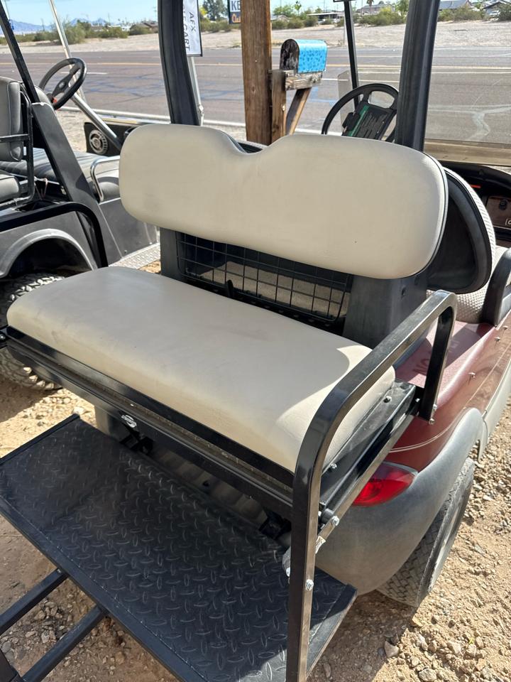 Club Car Golf Cart  2002