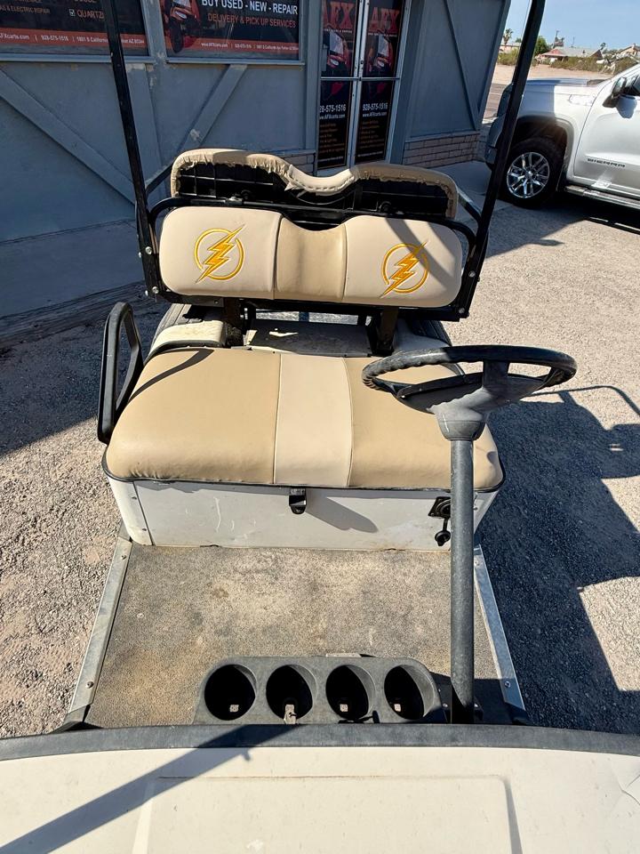 EZGO Electric  2005