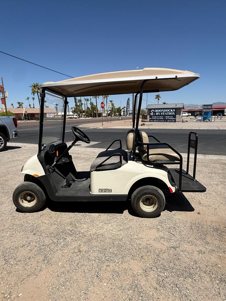 EZGO RXV  2012
