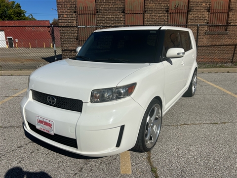 2010 Scion xB 5-Door Wagon 5-Spd MT