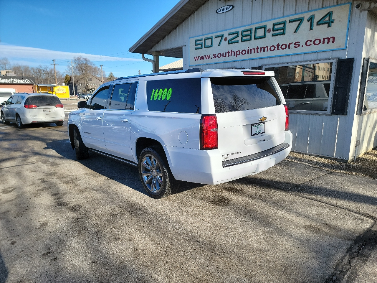 Chevrolet Suburban 4WD 4dr LTZ 2015