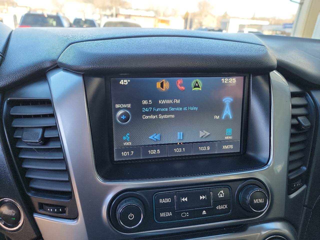 Chevrolet Suburban 4WD 4dr LTZ 2015