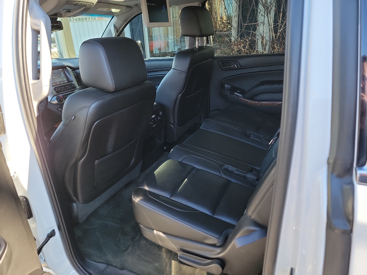 Chevrolet Suburban 4WD 4dr LTZ 2015